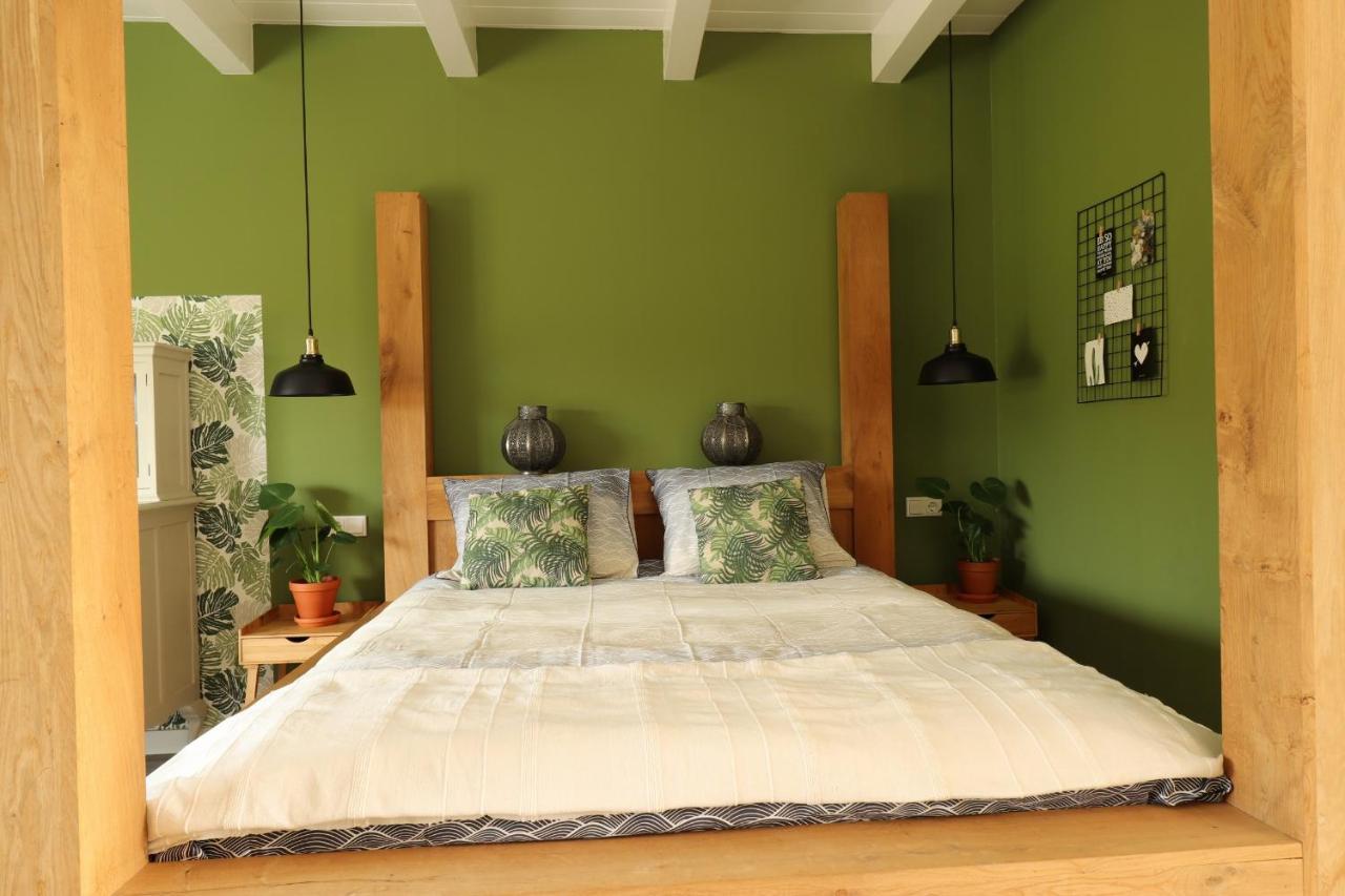 B&B Buutegeweun Sommelsdijk Bagian luar foto
